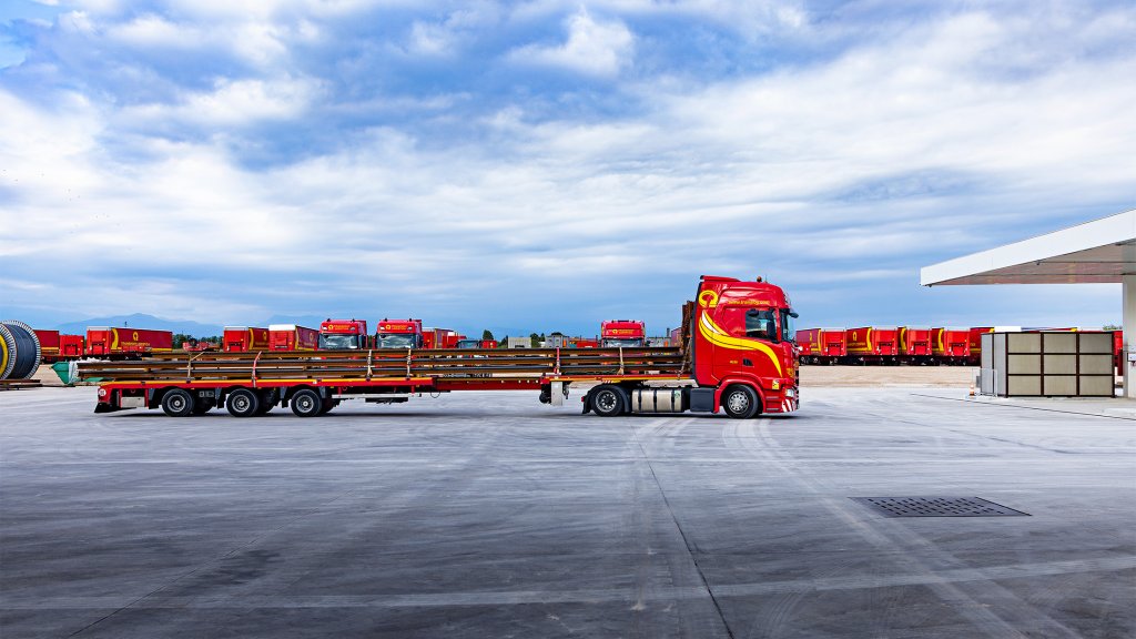 TRANSPORTATION COMPANY - PHOTO + VIDEO PRODUKTION / Client: Transport Logistica