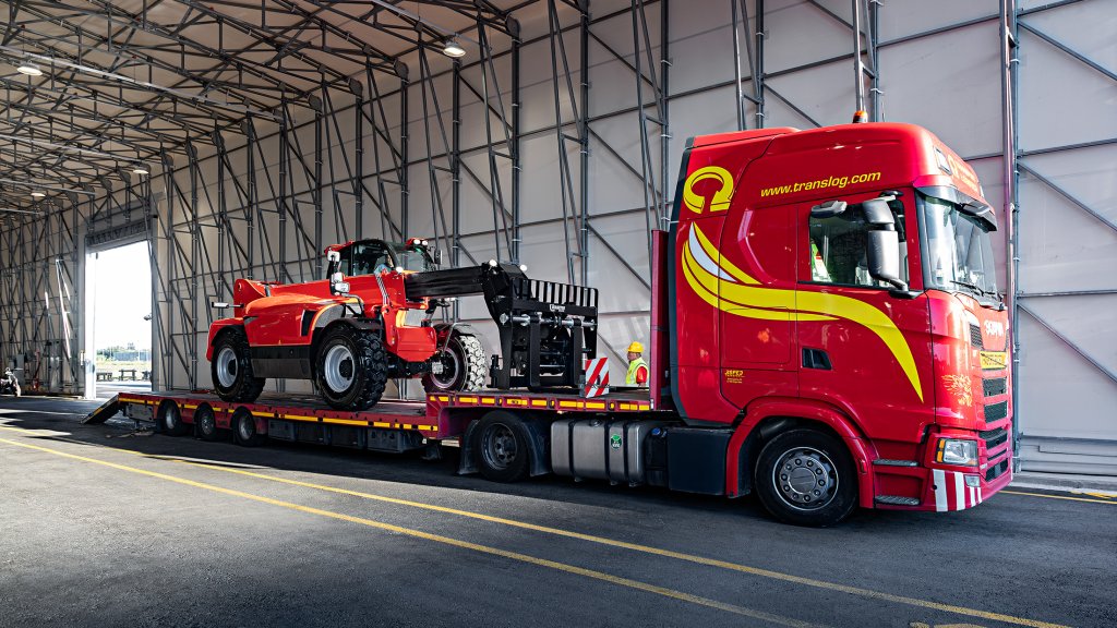 TRANSPORTATION COMPANY - PHOTO + VIDEO PRODUKTION / Client: Transport Logistica