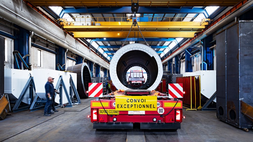 TRANSPORTATION COMPANY - PHOTO + VIDEO PRODUKTION / Client: Transport Logistica